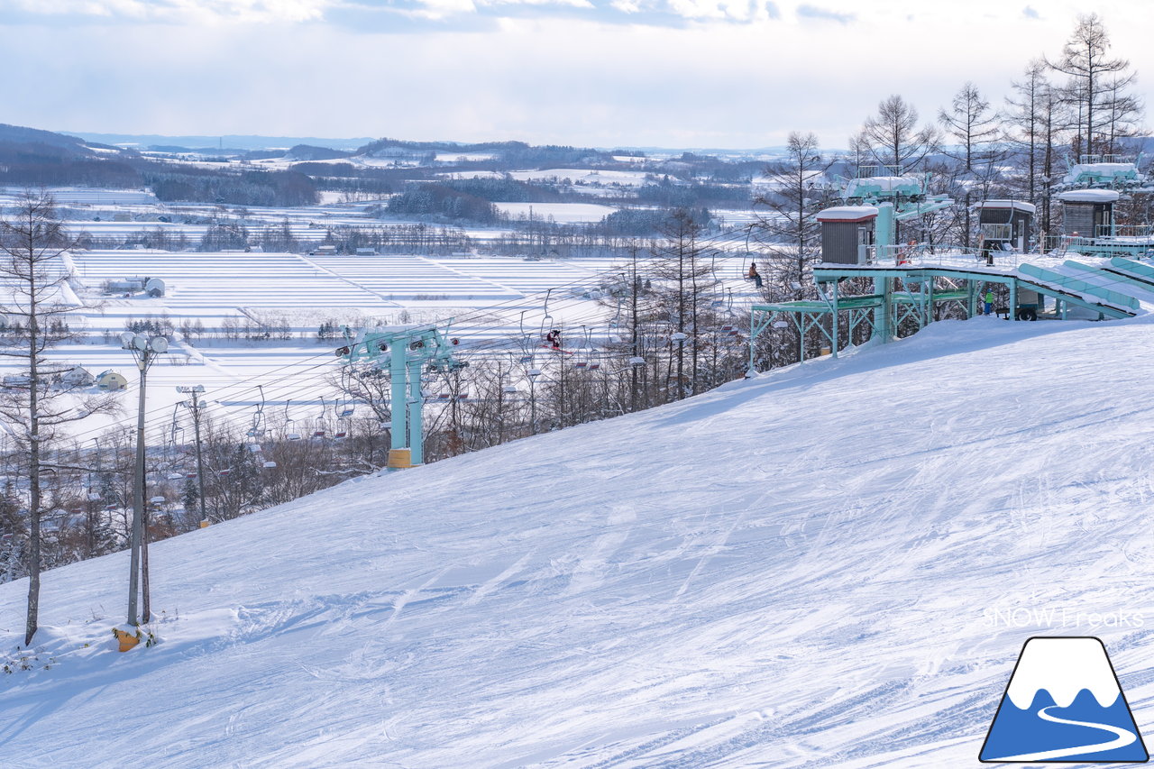 岩見沢萩の山市民スキー場｜整地もパウダーもマイペースで楽しめるローカルスキー場から『Merry Christmas』☆